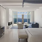 Hotel Mykonos Grand & Agios Ioannis Diakoftis