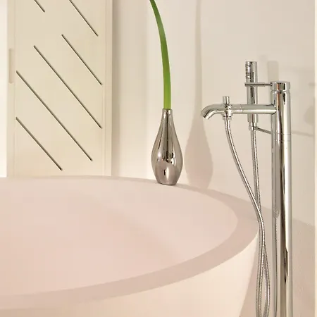 Mykonos Grand & 5* Agios Ioannis Diakoftis