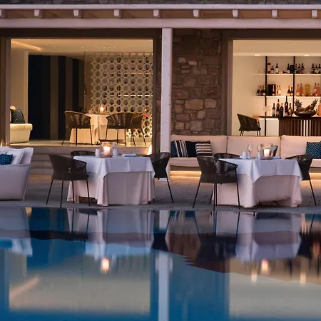 Mykonos Grand & Hotel Agios Ioannis Diakoftis