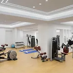 Mykonos Grand & Hotell