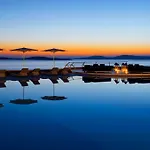 Mykonos Grand & Hotell 5*