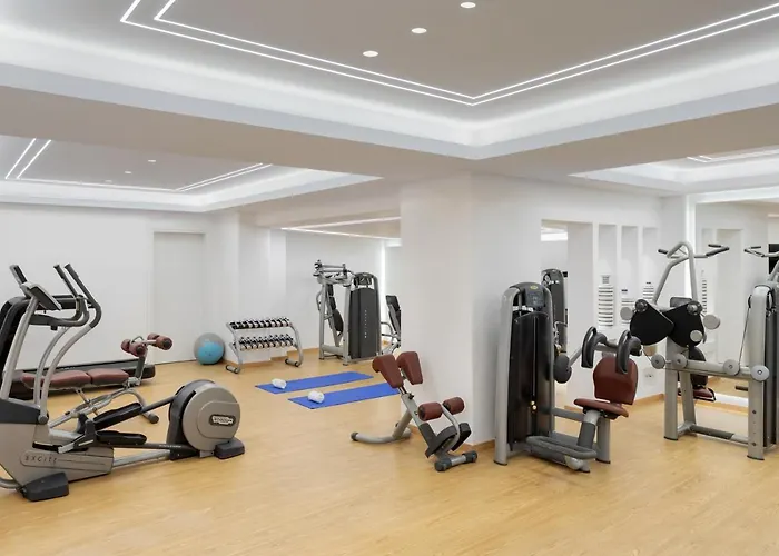 Mykonos Grand & Hotell